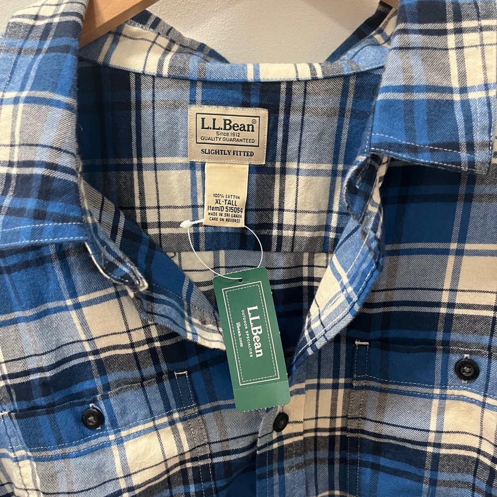 LL Bean button down - Picture 3 of 3